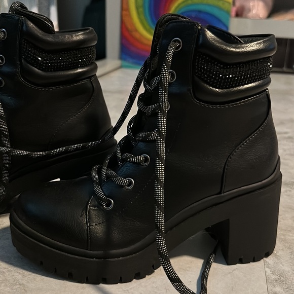 Nine West Combat Booties - Picture 5 of 5